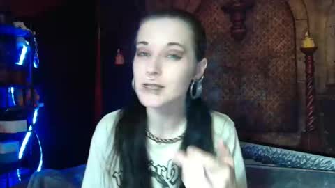 Snapshot of seraphinmunster chatting on 11, 4, 2026 Seraphin Munster online show from 11, 4, 2026