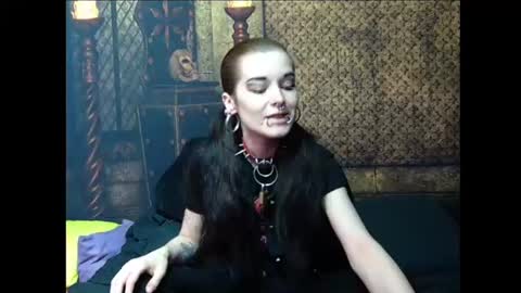 Seraphin Munster online show from 25, 6, 2026