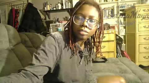 Snapshot of serena_maya chatting on 20, 1, 2025 Serena Maya online show from 20, 1, 2025