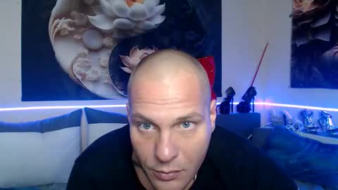 serenaandryan online show from 13, 12, 2025