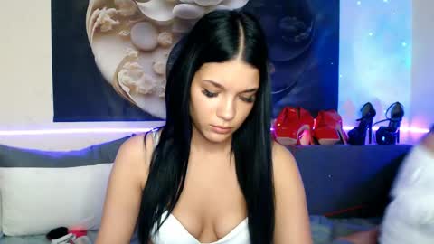 Snapshot of serenaandryan chatting on 10, 4, 2026 serenaandryan online show from 10, 4, 2026