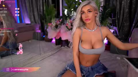 Serene Sophiex online show from 26, 2, 2025