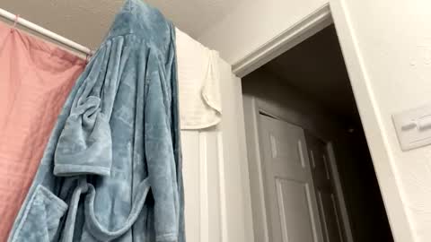 Snapshot of serenityroseee chatting on 12, 4, 2026 serenityroseee online show from 12, 4, 2026