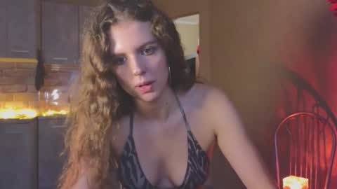 Hey Guys and Girls non-binary personalities  Im Sereta online show from 7, 11, 2025