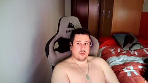 Snapshot of sergio95n chatting on 13, 4, 2026 Pollos online show from 13, 4, 2026