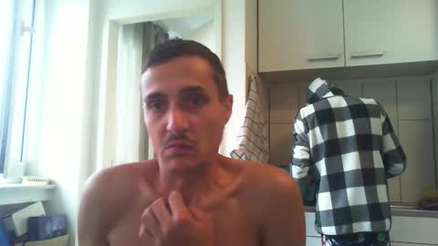 Snapshot of serhio27 chatting on 30, 9, 2025 meta23meta online show from 30, 9, 2025