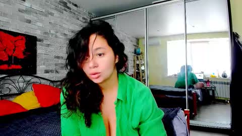Snapshot of serpenttempter88 chatting on 16, 9, 2025 VIOLA online show from 16, 9, 2025