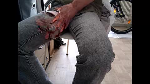 Snapshot of serpenttiin chatting on 12, 4, 2026 serpenttiin online show from 12, 4, 2026