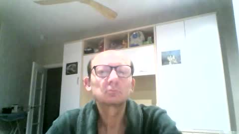 Snapshot of serrano49 chatting on 22, 9, 2025 serrano49 online show from 22, 9, 2025