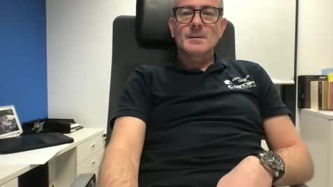 Snapshot of sesamechris92 chatting on 1, 12, 2025 sesamechris92 online show from 1, 12, 2025