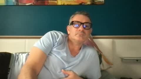 Snapshot of sesamechris92 chatting on 14, 12, 2025 sesamechris92 online show from 14, 12, 2025