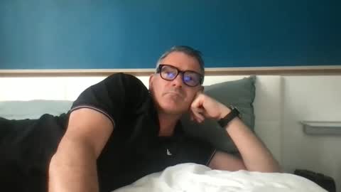 Snapshot of sesamechris92 chatting on 1, 6, 2026 sesamechris92 online show from 1, 6, 2026