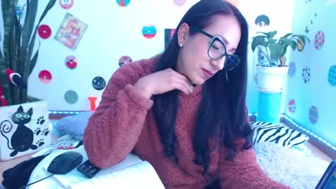Snapshot of seuctive_woman57 chatting on 7, 1, 2025 samy online show from 7, 1, 2025