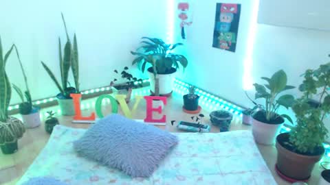 Snapshot of seuctive_woman57 chatting on 13, 6, 2026 samy online show from 13, 6, 2026
