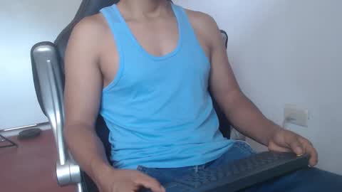 Snapshot of sexatlexx chatting on 24, 1, 2025 arnold online show from 24, 1, 2025