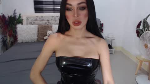 Snapshot of sexenchantresstgirl chatting on 29, 1, 2025 Mistress Maria online show from 29, 1, 2025