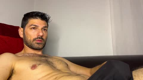 Lucenzo  online show from 31, 12, 2024