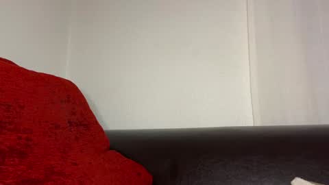 Lucenzo  online show from 28, 1, 2025