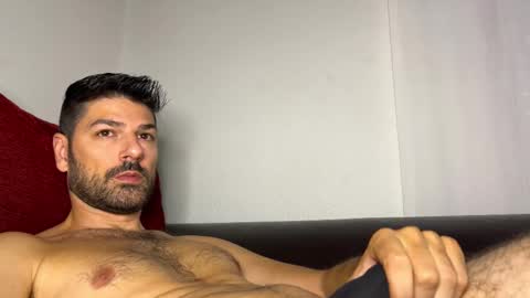 Lucenzo  online show from 10, 9, 2025