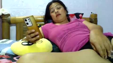 Snapshot of sexgoddesses4u chatting on 8, 4, 2026 Ems online show from 8, 4, 2026