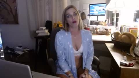 Sexi Chrisly online show from 22, 11, 2025