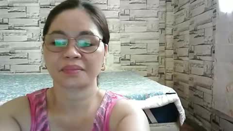 Snapshot of sexi_monica chatting on 17, 5, 2026 sexi_monica online show from 17, 5, 2026