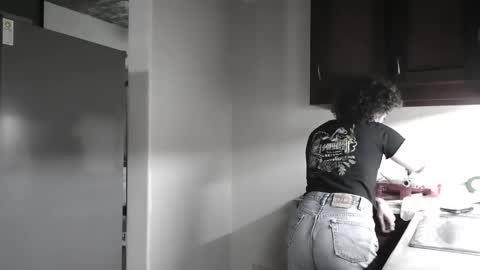 Trixy Rose online show from 6, 2, 2025