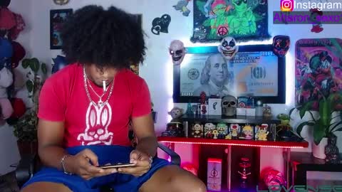 Snapshot of sexo_aharon chatting on 3, 4, 2026 Aharon ravelo online show from 3, 4, 2026