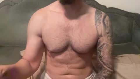 Snapshot of sexologistbull chatting on 5, 5, 2026 SexologistBull online show from 5, 5, 2026