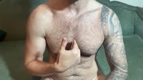 Snapshot of sexologistbull chatting on 4, 6, 2026 SexologistBull online show from 4, 6, 2026