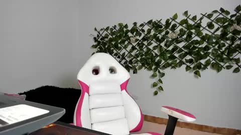 Snapshot of sexual_addiction chatting on 11, 12, 2024 SARA online show from 11, 12, 2024