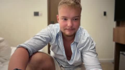 Snapshot of sexual_sbotage chatting on 9, 4, 2026 Max Leman online show from 9, 4, 2026