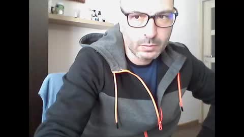 sexualman1900 online show from 5, 3, 2025