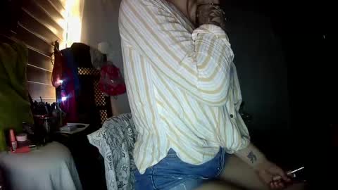 Snapshot of sexxileeah42o chatting on 17, 9, 2025 Leeah CloudZzz online show from 17, 9, 2025