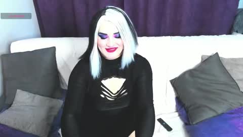Snapshot of sexxx_queen chatting on 6, 3, 2026 sexxx_queen online show from 6, 3, 2026