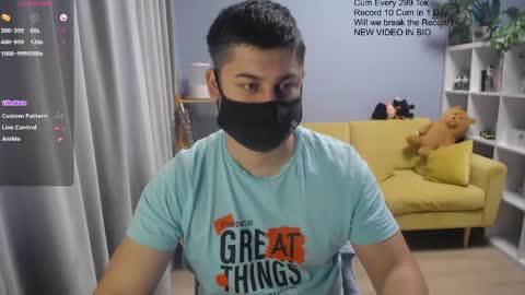 Snapshot of sexxxdickbig chatting on 22, 4, 2026 Tommy online show from 22, 4, 2026