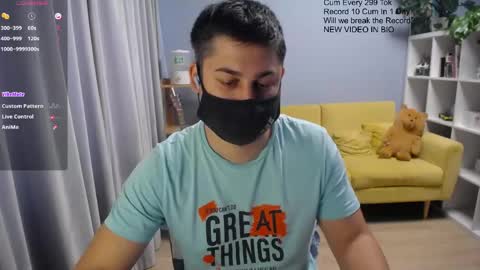 Snapshot of sexxxdickbig chatting on 27, 4, 2026 Tommy online show from 27, 4, 2026