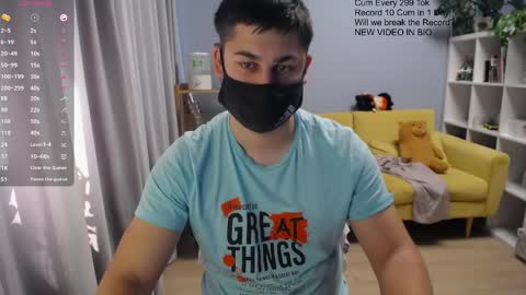 Snapshot of sexxxdickbig chatting on 28, 4, 2026 Tommy online show from 28, 4, 2026