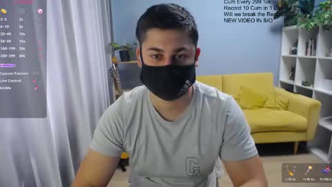 Snapshot of sexxxdickbig chatting on 6, 5, 2026 Tommy online show from 6, 5, 2026