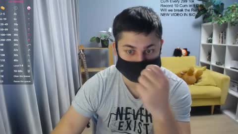 Snapshot of sexxxdickbig chatting on 8, 5, 2026 Tommy online show from 8, 5, 2026
