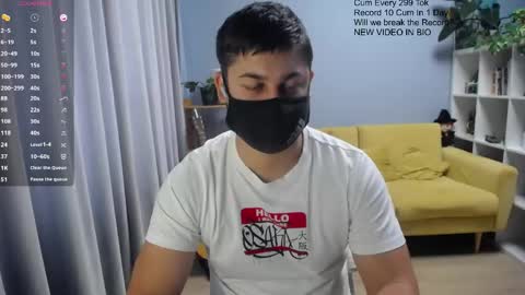 Snapshot of sexxxdickbig chatting on 12, 5, 2026 Tommy online show from 12, 5, 2026