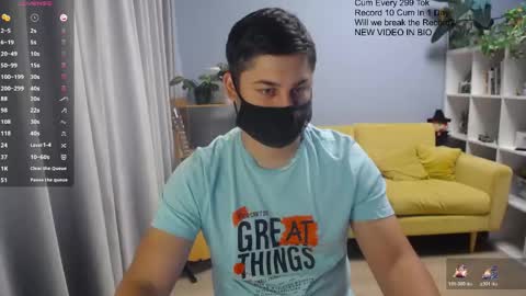Snapshot of sexxxdickbig chatting on 17, 5, 2026 Tommy online show from 17, 5, 2026