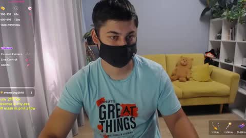 Snapshot of sexxxdickbig chatting on 27, 5, 2026 Tommy online show from 27, 5, 2026
