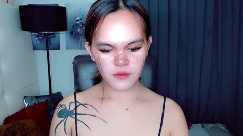 sexxxy_caroline online show from 8, 1, 2025