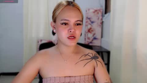 Snapshot of sexxxy_caroline chatting on 3, 5, 2026 sexxxy_caroline online show from 3, 5, 2026