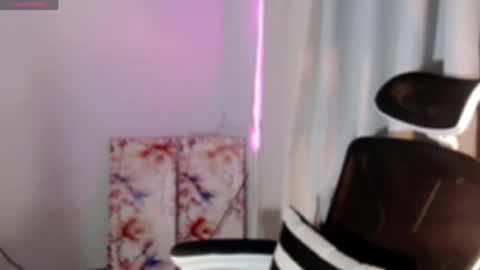 sexxxy_caroline online show from 21, 7, 2026