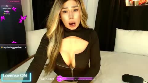 Snapshot of sexxxy_phoenix chatting on 20, 4, 2026 sexxxy_phoenix online show from 20, 4, 2026