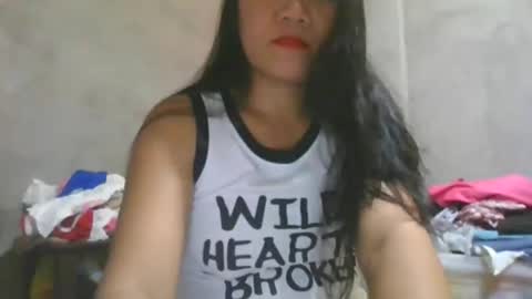 Snapshot of sexxxymomsh chatting on 4, 4, 2026 sexxxymomsh online show from 4, 4, 2026