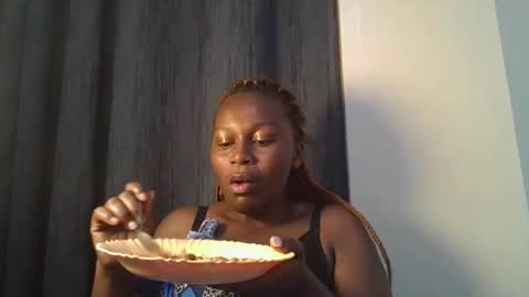Snapshot of sexxy_amira chatting on 20, 10, 2025 sexxy_amira online show from 20, 10, 2025