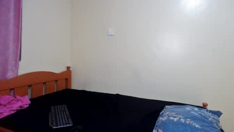 Snapshot of sexxy_butty chatting on 18, 6, 2026 Gigie online show from 18, 6, 2026